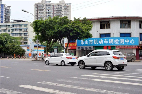 交警支队：什么车一年检两次