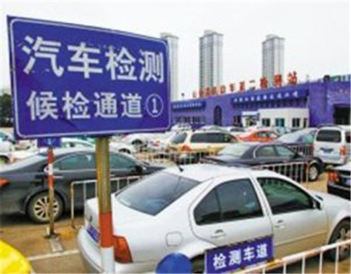 [交通知识]高速行驶需要注意什么